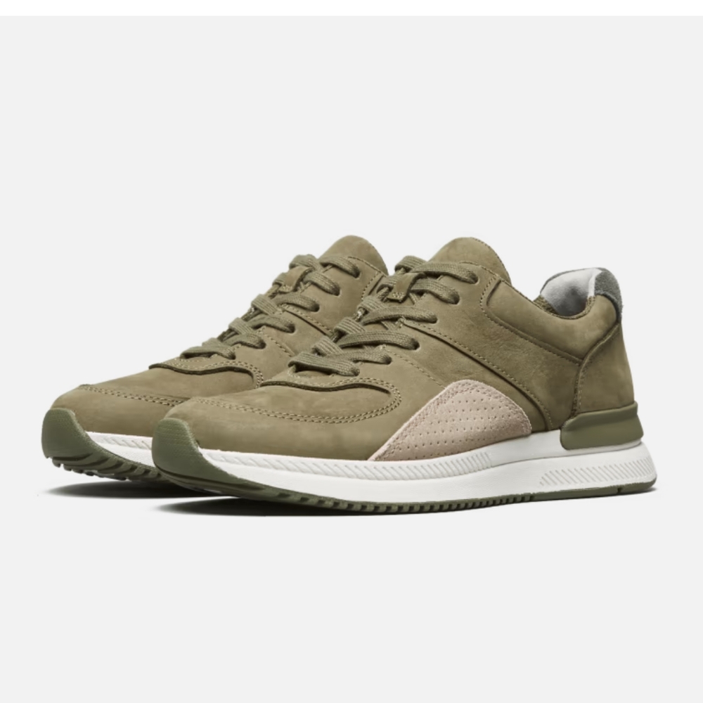 EVERLANE the trainer in "forest nubuck"